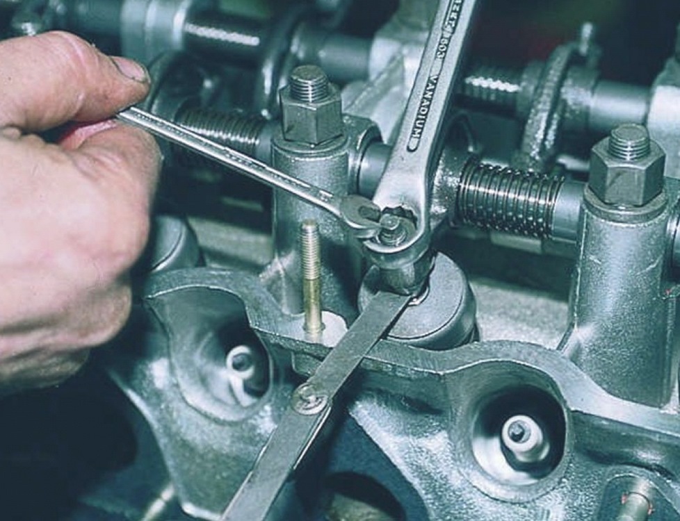 Тепловой зазор клапанов